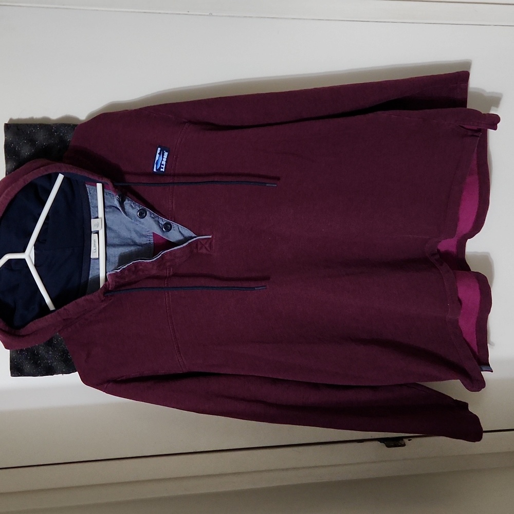 L.L. Bean Burgendy 1/4 Button Down Lightweight Pullover Hoodie Sweater